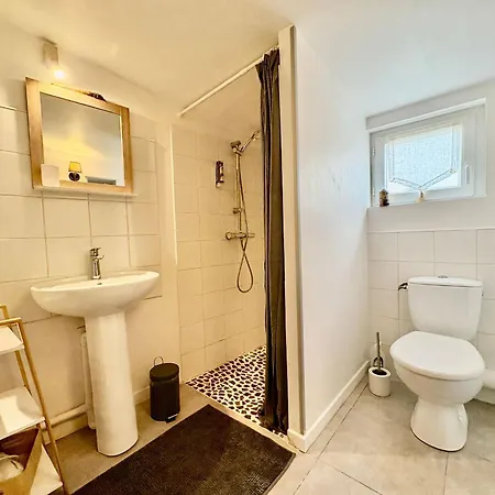 Holiday home Les Pommes De Pin 2 A 4 Pers Proche Zoo La Palmyre